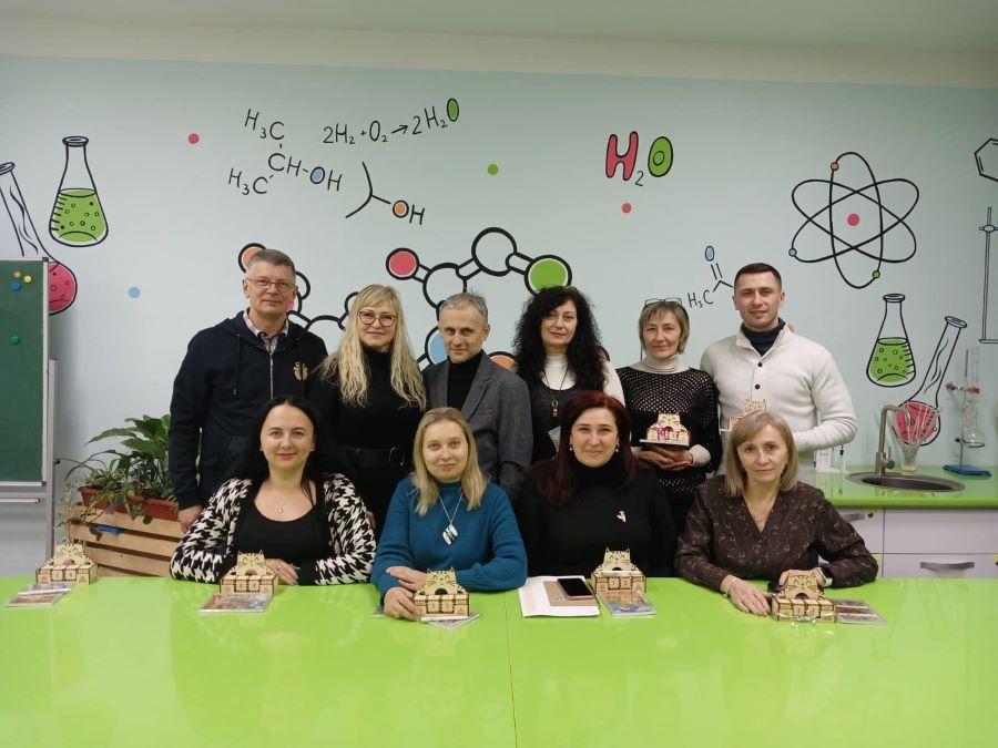 Науковиця кафедри екології ЧДТУ увійшла до складу журі фінального етапу Всеукраїнської Олімпіади з хімії
