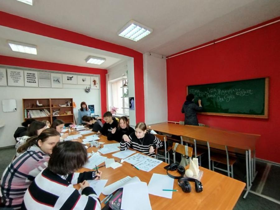 На кафедрі дизайну ЧДТУ пройшов майстерклас зі скоропису