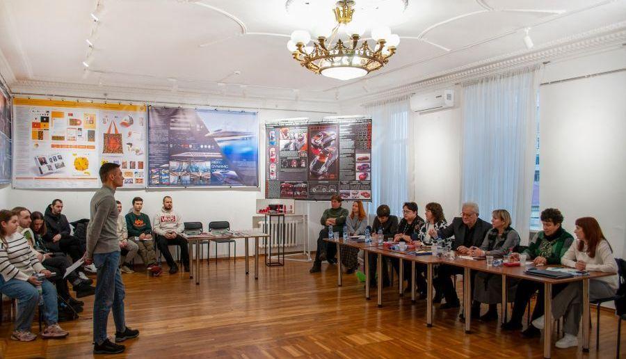 Магістри-дизайнери ЧДТУ успішно захистили кваліфікаційні роботи