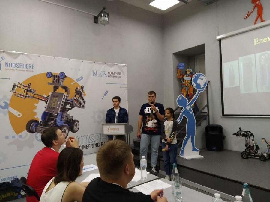 Команда Millennium Falcon від Noosphere Engineering School при ЧДТУ взяла участь у змаганнях Ukraine Rocketry Challenge 2021