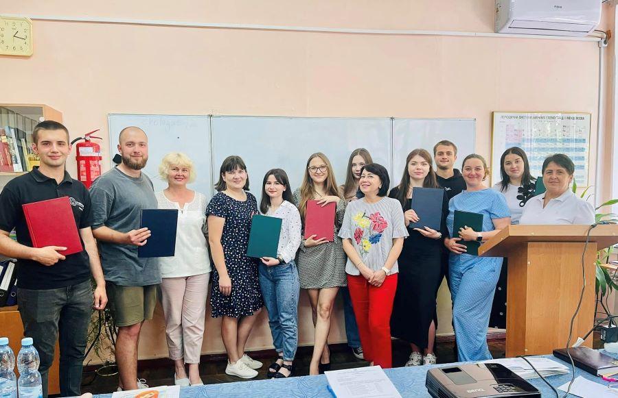 Екологи ЧДТУ успішно захистили кваліфікаційні роботи бакалаврів