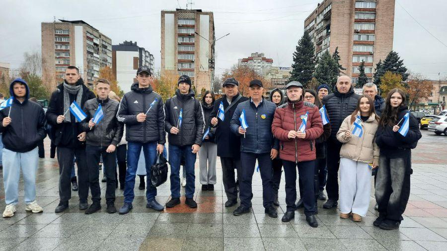 «Херсонщина. Вільні разом»: делегація ЧДТУ долучилася до відзначення другої річниці визволення Херсона (відео)