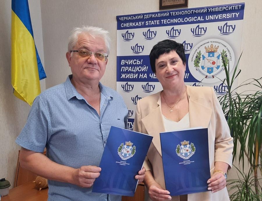 ЧДТУ співпрацюватиме з Уманським гуманітарно-педагогічним фаховим коледжем імені Тараса Шевченка