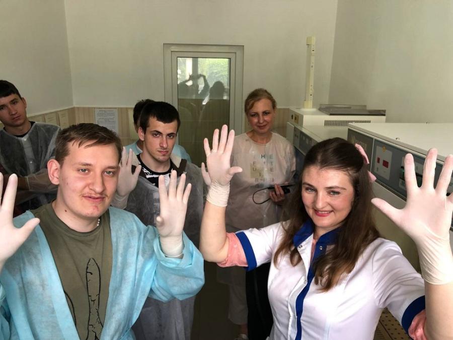 Майбутні лісівники ЧДТУ взяли участь у фаховому майстеркласі в лабораторії біотехнологій ВП НУБіП України «Боярська лісова дослідна станція»
