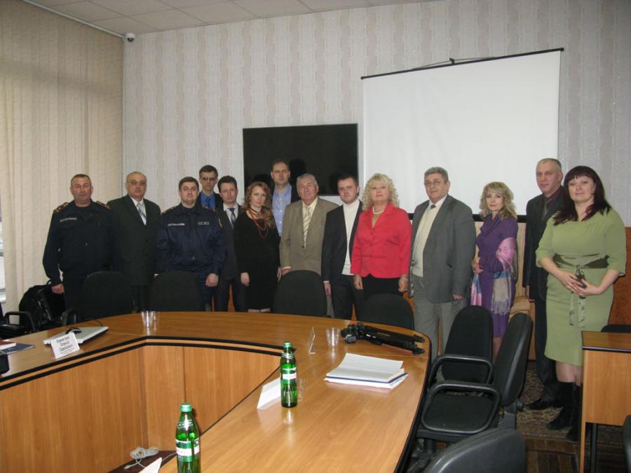 Як вижити в умовах гібридної війни, говорили у ЧДТУ