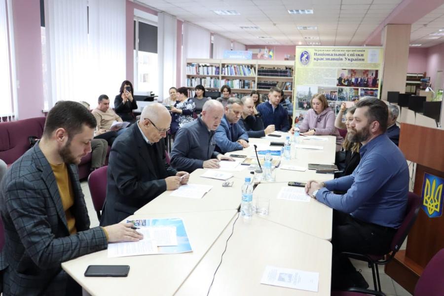ЧДТУ виступив співорганізатором Х регіональної історико-краєзнавчої конференції «ЧЕРКАЩИНА В КОНТЕКСТІ ІСТОРІЇ УКРАЇНИ»