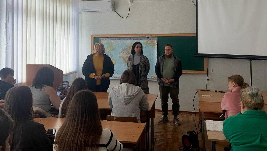 «Особливості ведення ресторанного бізнесу в кризових умовах»: на кафедрі туризму та готельно-ресторанної справи ЧДТУ пройшла гостьова лекція від стейкхолдерів