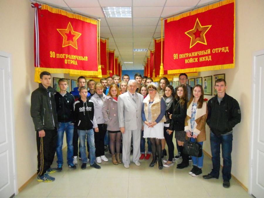 Студенти Факультету економіки та управління ЧДТУ знайомилися зі славним минулим та героїчним сьогоденням українських прикордонників