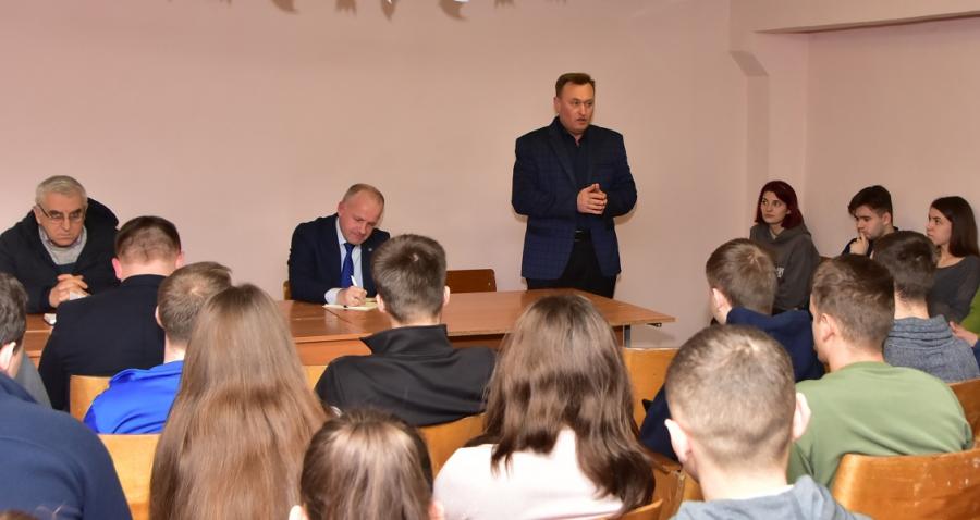 Традиційно на початку нового семестру адміністрація ЧДТУ відвідала студентські гуртожитки