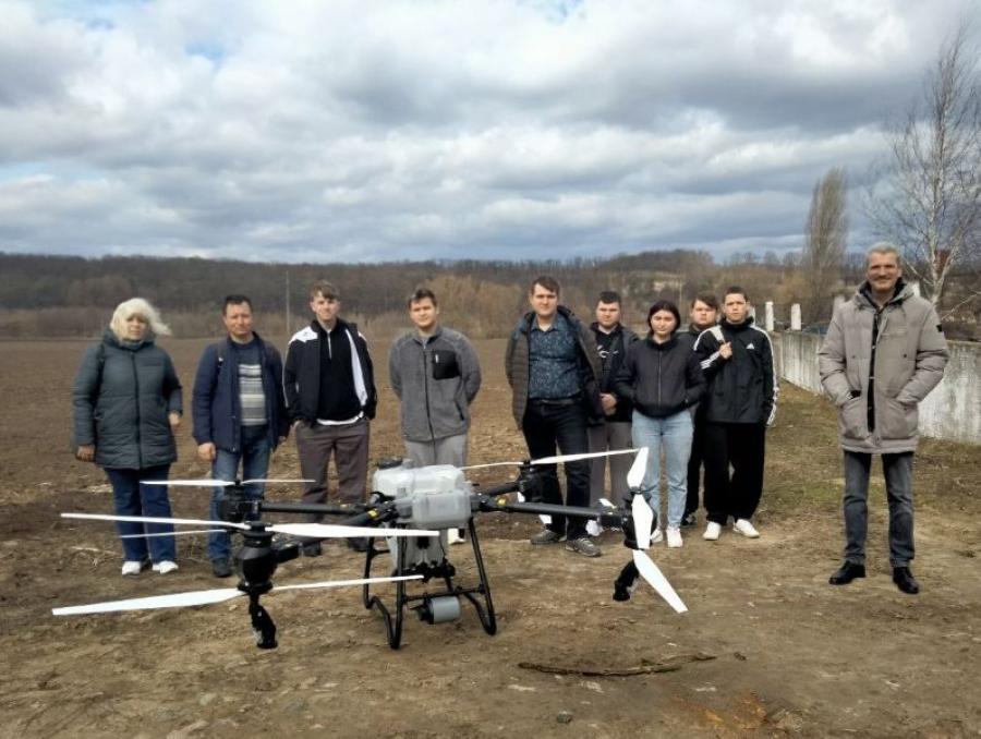 Майбутні землевпорядники та інженери-будівельники ЧДТУ відвідали ТОВ «Зернова компанія «Хорс»