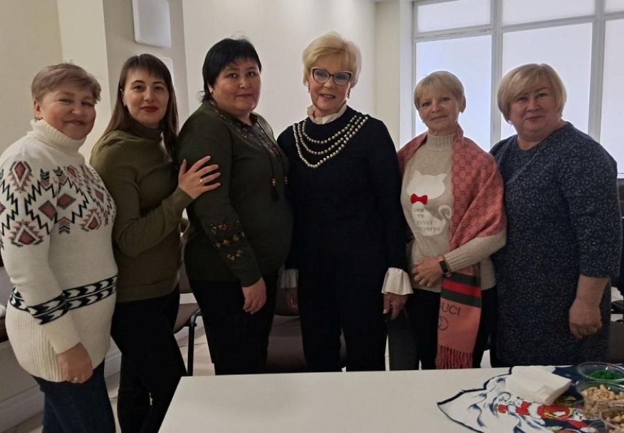 Кафедра української мови та загального мовознавства ЧДТУ ініціювала психолінгвістичний курс української мови для людей старшого віку