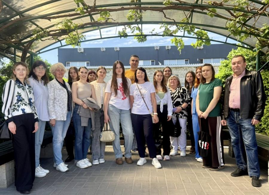 Студенти екологи та хіміки-технологи ЧДТУ відвідали сучасне підприємство &laquo;Юджин Лтд&raquo;