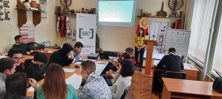Лекцію для студентів спеціальності «Право» ЧДТУ провели юристки Черкаського місцевого центру з надання безоплатної вторинної правової допомоги