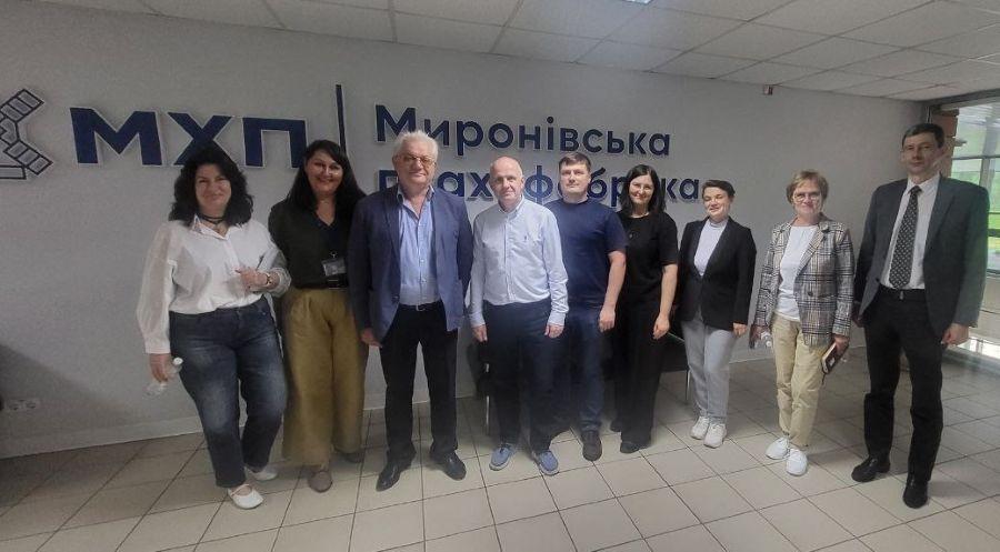 Партнерство в дії: ЧДТУ презентував переваги й перспективи освіти співробітникам МХП – батькам майбутніх абітурієнтів