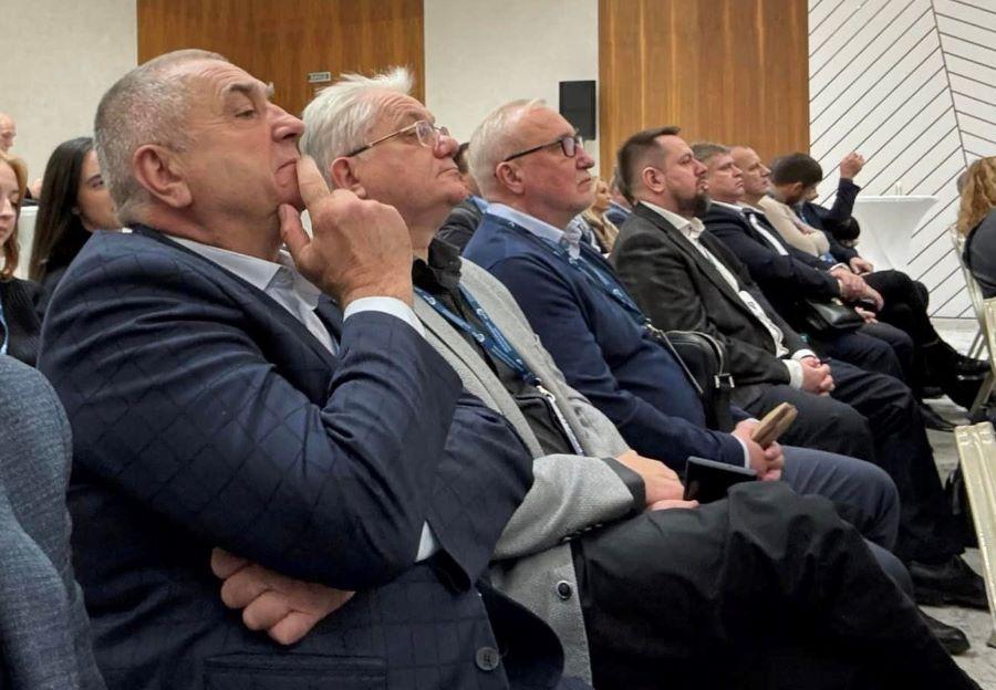 Ректор ЧДТУ Олег Григор взяв участь у Черкаському міжнародному економічному форумі-2023