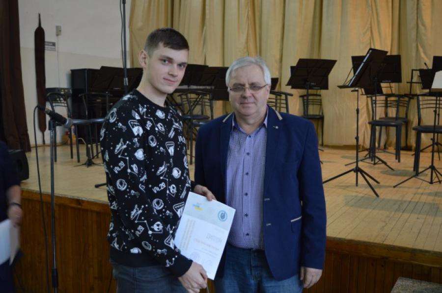 Студент-дизайнер ЧДТУ отримав диплом на Всеукраїнському конкурсі студентських наукових робіт